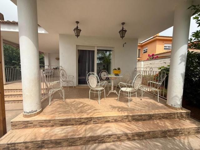 Chalet en venta en Pobla de Vallbona la, La Conarda. SE VENDE CHALET EN MARAVISA. Chalets Pobla de Vallbona.