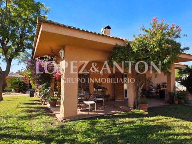 Chalet en venta en Pobla de Vallbona la, Rascanya. Chalets Pobla de Vallbona.