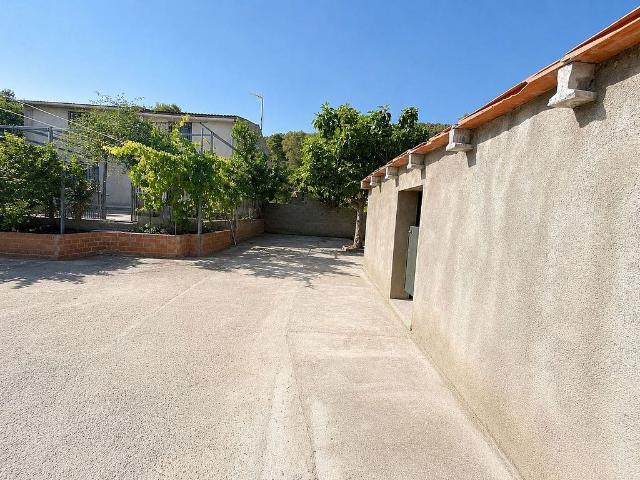 Chalet en venta en polígono, Sant Jaume dels Domenys, de 204 m² 4 habitaciones por 220.000