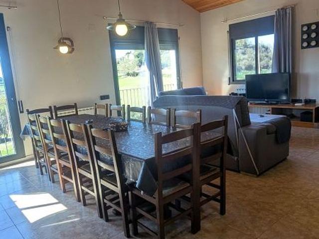 Chalet en venta en polígono Paraje Montfalco, Oluges, les, de 412 m² 5 habitaciones por 580.000