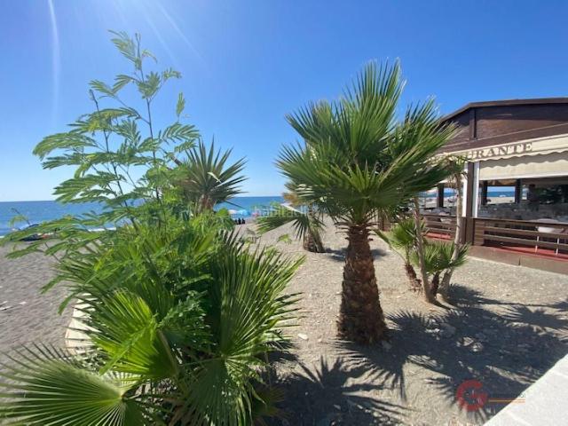 Chalet en venta en Polopos, La Mamola. PoloposVilla. Chalets.