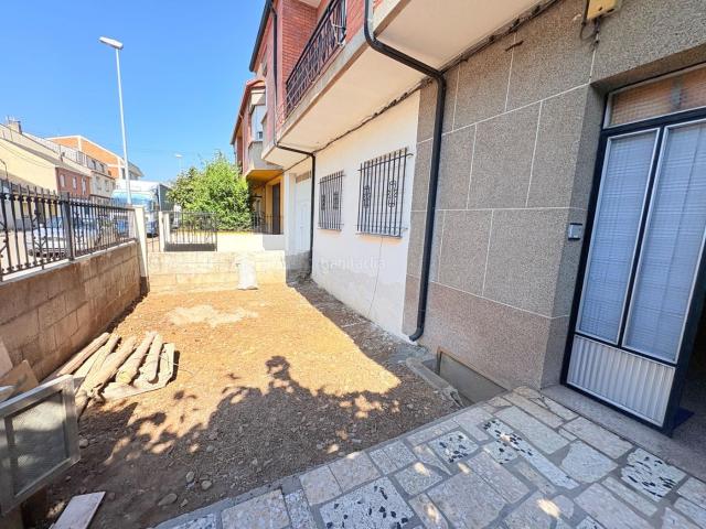 Chalet en venta en Ponferrada, Cuatro Vientos. CHALET EN CUATROVIENTOS. Chalets.