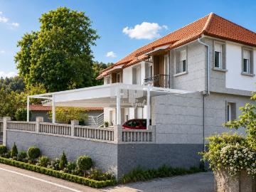 Chalet en venta en Porriño O. PONTELLAS O PORRIÑO USO RESIDENCIAL O HOSTELERO LISTA PARA ENTRAR. Chalets Porriño.