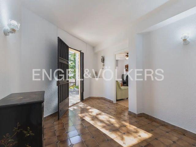 Chalet en venta en Paterna, Valencia