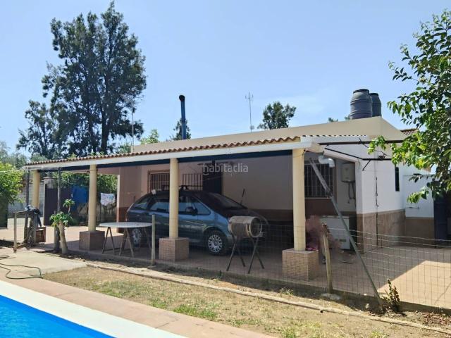 Chalet en venta en Palacios y Villafranca Los. Chalet unifamiliar en venta en Los Palacios y Villafranca. Chalets Palacios y Villafranca.