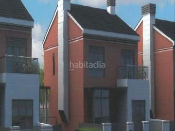 Chalet en venta en Palencia, Avenida de Madrid. Chalet en venta en Avda. Santiago Amón, 4 dormitorios. Chalets.