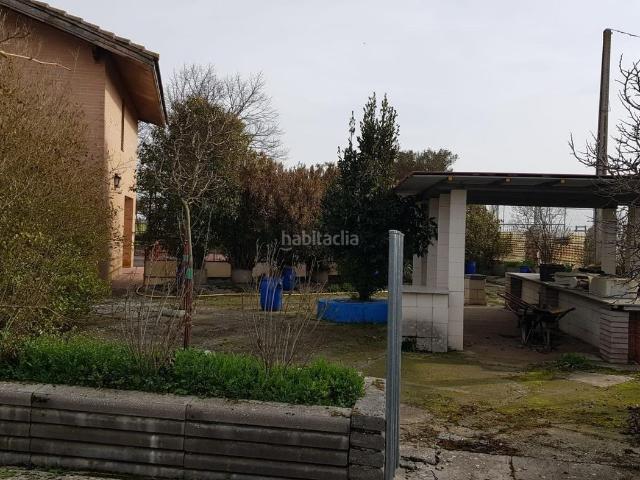 Chalet en venta en Palencia, Santiago San Telmo. CHALET INDEPENDIENTE PAREDES DE MONTE. Chalets.