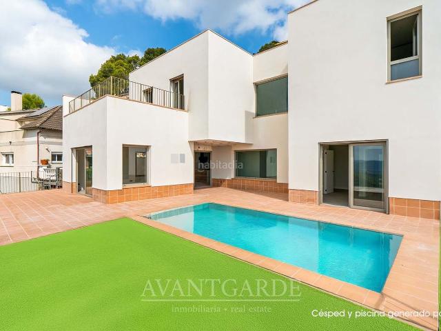 Chalet en venta en Pallejà. Obra nueva a 25 minutos de Barcelona. Chalets.