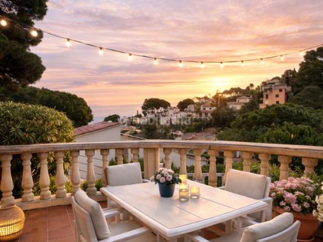 Chalet en venta en Pals Costa Brava. Luxury Home with Sea Views. Chalets.