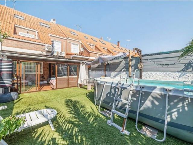 Chalet en venta en Parla, Fuentebella San Fermín El Leguario. Chalets.