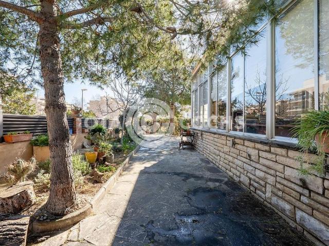 Chalet en venta en pasaje De la Mare de Déu de Misericòrdia, Reus, de 157 m² 3 habitaciones por 535.000