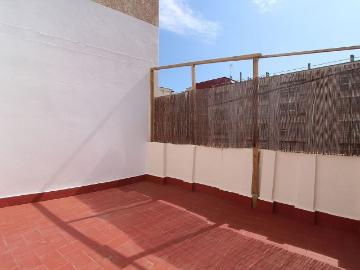 Chalet en venta en pasaje De Sant Pere, Barcelona, de 126 m² 2 habitaciones por 270.000
