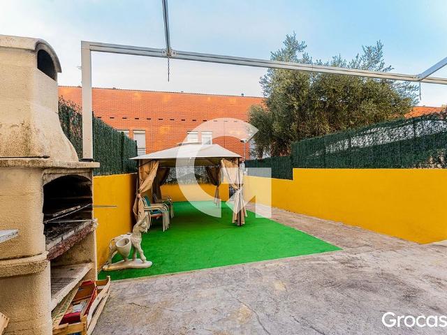 Chalet en venta en paseo De Joan Miró, Manresa, de 145 m² 3 habitaciones por 269.900