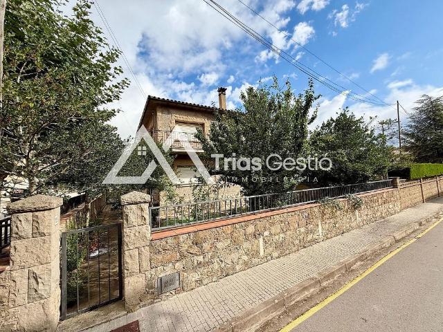 Chalet en venta en paseo Del Prat, Estany L´, de 160 m² 6 habitaciones por 295.000