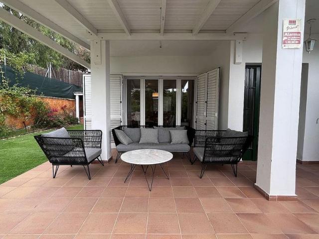 Chalet en venta en paseo Fondat, Sitges, de 155 m² 4 habitaciones por 790.000