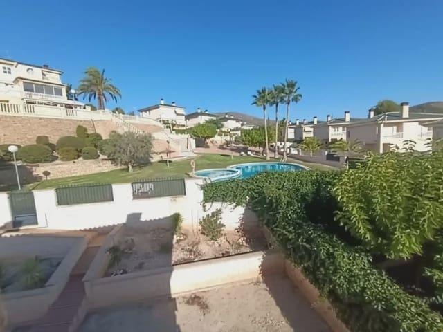 Chalet en venta en Petrel / Petrer, Alicante