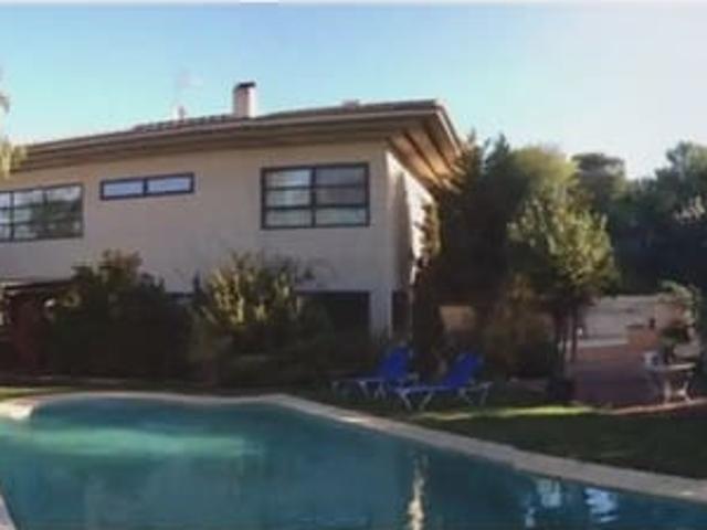 Chalet en venta en Petrel / Petrer, Alicante
