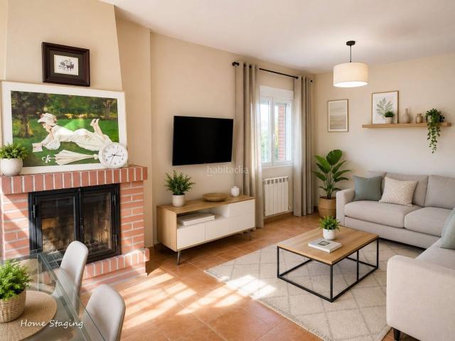 Chalet en venta en Pedrezuela. Chalet Independiente en Pedrezuela. Chalets.