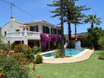 Chalet en venta en Pedreguer, Alicante Costa Blanca