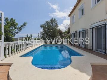 Chalet en venta en Pedreguer, Alicante Costa Blanca