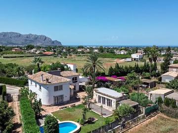 Chalet en venta en Pedreguer, Alicante Costa Blanca