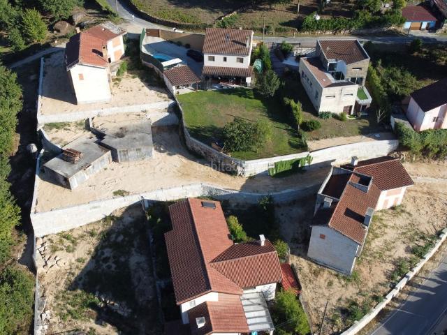 Chalet en venta en Pereiro de Aguiar O. Una casa de diseño. Un entorno privilegiado. Y todo listo para empezar. Chalets Pereiro de Aguiar.