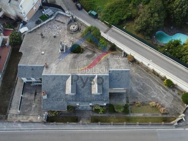 Chalet en venta en Piélagos, Liencres. Chalets.