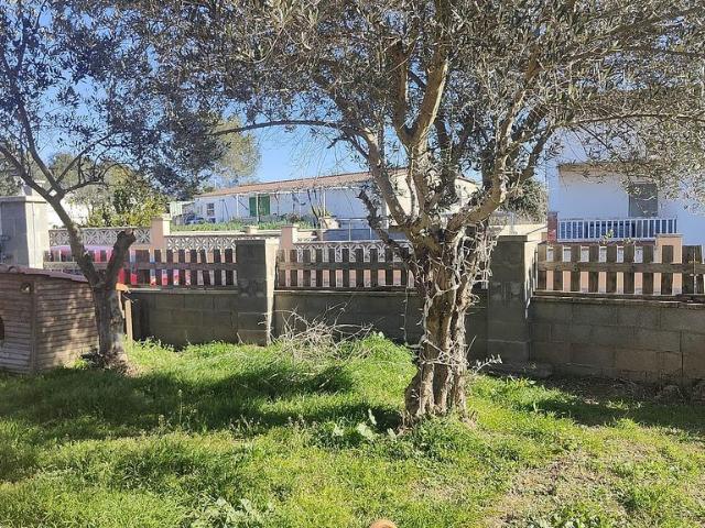 Chalet en venta en Piera, de 535 m² 4 habitaciones por 326.000