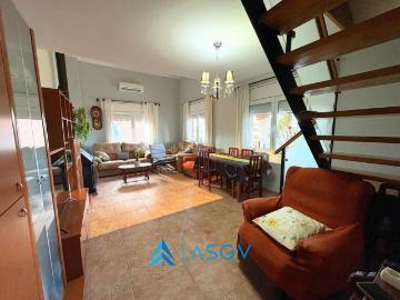 Chalet en venta en Piera. Encantador Chalet en Piera con Piscina y Garaje. Chalets.