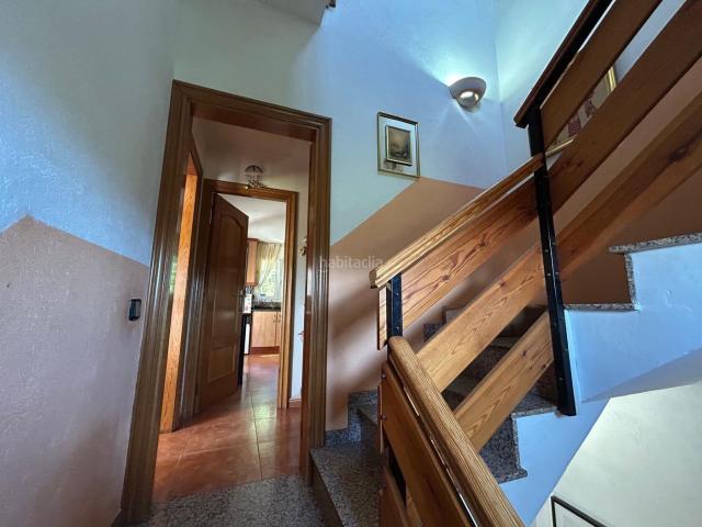 Chalet en venta en Piera. Urbanización Can Claramunt. Chalets.
