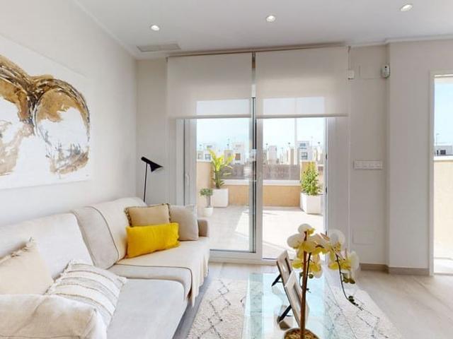 Chalet en venta en Pilar de la Horadada, Alicante Costa Blanca