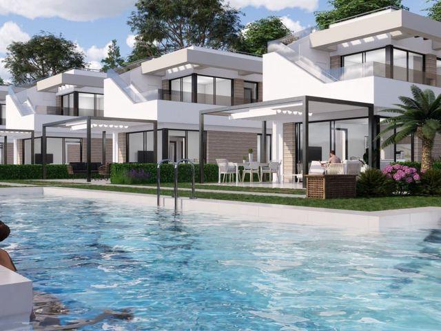 Chalet en venta en Pilar de la Horadada, Alicante Costa Blanca