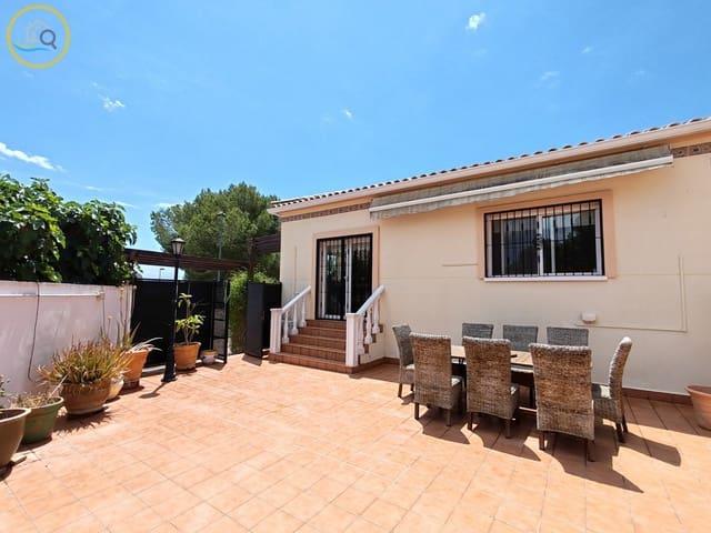 Chalet en venta en Pinar de Campoverde, Alicante Costa Blanca