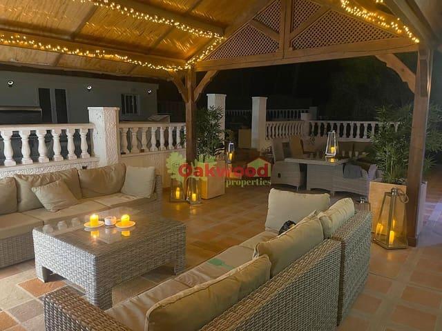 Chalet en venta en Pinar de Campoverde, Alicante Costa Blanca