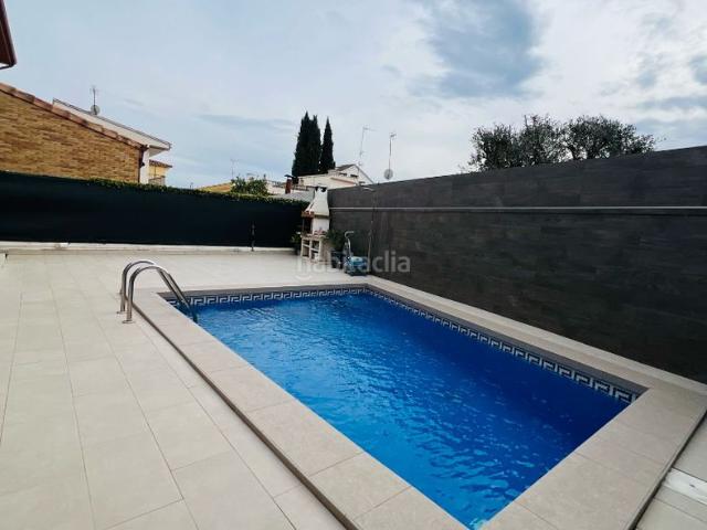 Chalet en venta en Pineda de Mar, Can Moré Santa Anna Can Feliu de Merola. Exclusiva villa con ascensor, piscina privada y amplios espacios en Pineda de Mar. Chalets Pineda de.