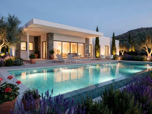 Chalet en venta en Pinoso, Alicante