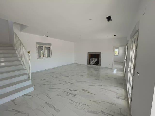 Chalet en venta en Pinoso, Alicante