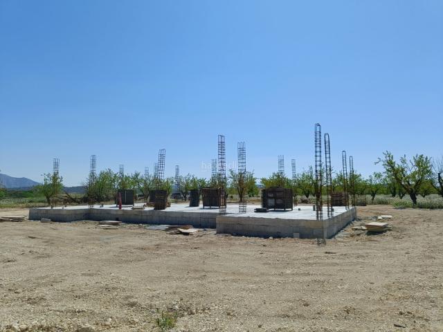 Chalet en venta en Pinoso. Chalets.