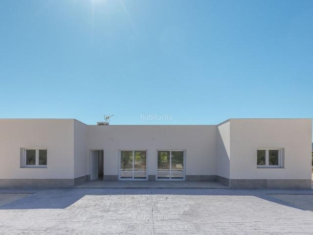 Chalet en venta en Pinoso. Chalets.