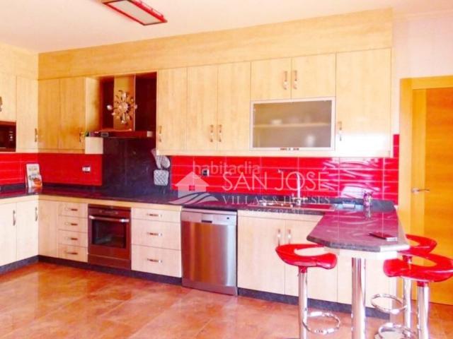 Chalet en venta en Pinoso. SE VENDE ESPECTACULAR CHALET EN PINOSO. Chalets.