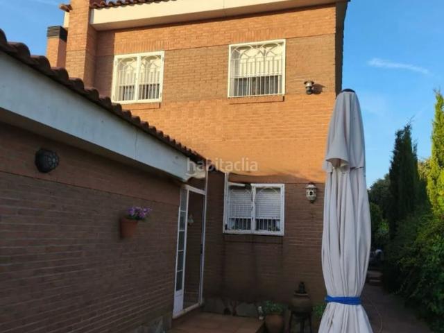 Chalet en venta en Pioz. Oportunidad única en Pioz. Chalets.