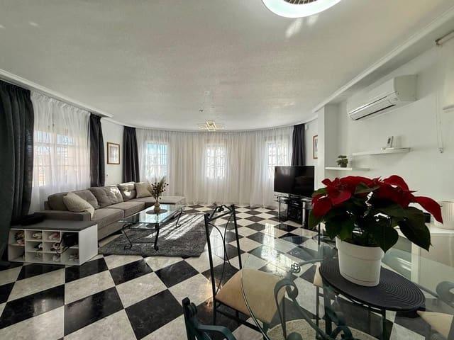 Chalet en venta en Playa Flamenca, Alicante Costa Blanca