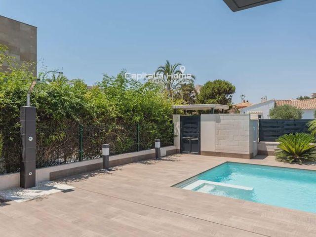 Chalet en venta en Playa Honda, Murcia Costa Cálida