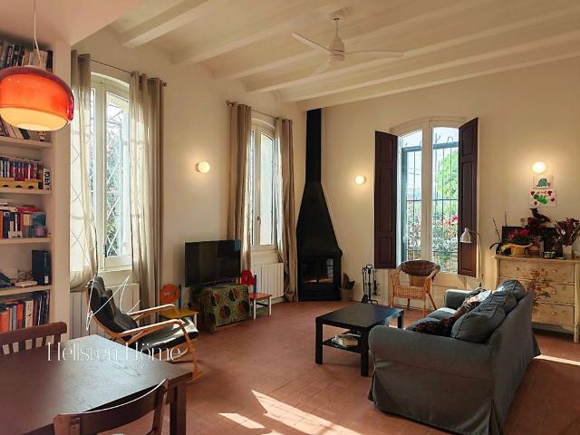 Chalet en venta en plaza Joan Güell, Santa Coloma de Cervelló, de 125 m² 2 habitaciones por 789.000