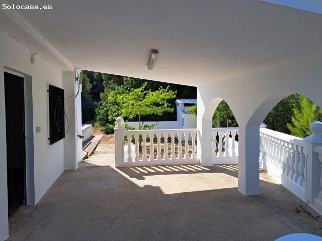 CHALET EN VENTA EN PLENA MONTAÑA, CON PISCINA PROPIA, AGUA POTABLE Y LUZ ELECTRICA