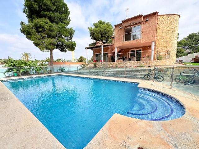 Chalet en venta en Puçol, Alfinach Monasterios. Casa o chalet independiente en Alfinach. Chalets.