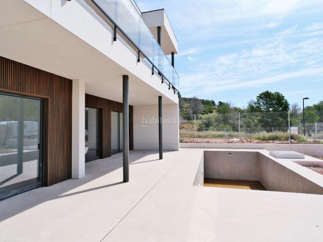 Chalet en venta en Valencia, Sant Pau. Chalet nuevo a estrenar en la urbanización Alfinach. Chalets.