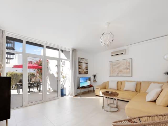 Chalet en venta en Puerto Calero, Lanzarote