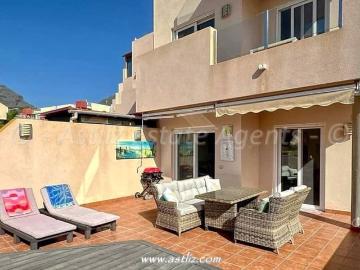 Chalet en venta en Puerto Santiago, Tenerife