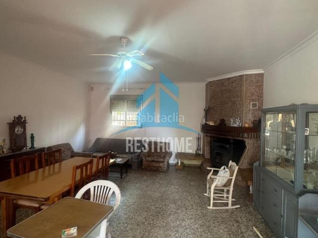 Chalet en venta en Quatretonda. CHALET CON GRAN PARCELA Y PISCINA EN PLA DE CORRALS QUATRETONDA. Chalets.